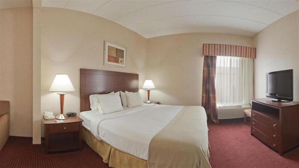 Quality Inn & Suites Lawrenceburg Exteriér fotografie