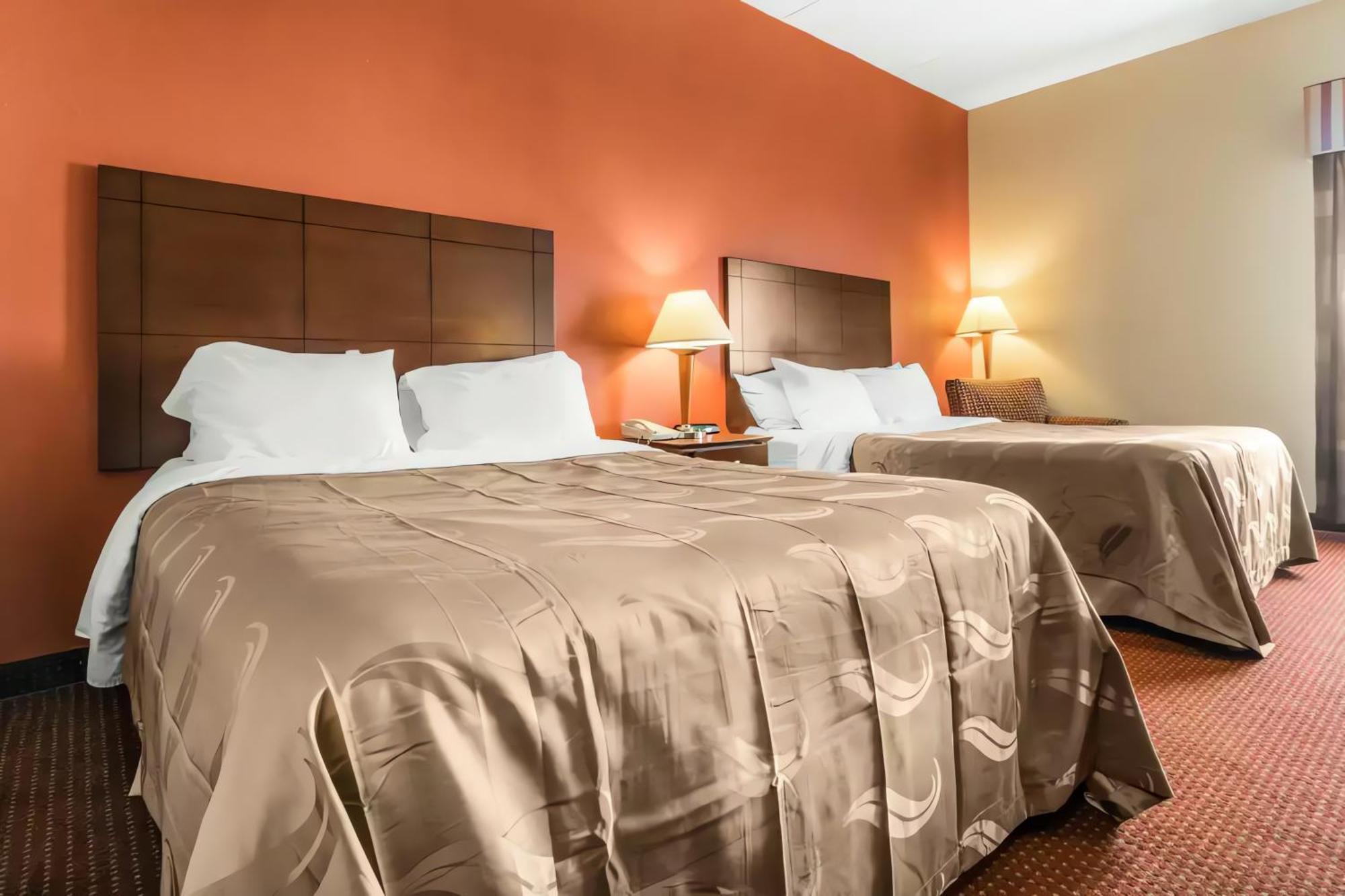 Quality Inn & Suites Lawrenceburg Exteriér fotografie